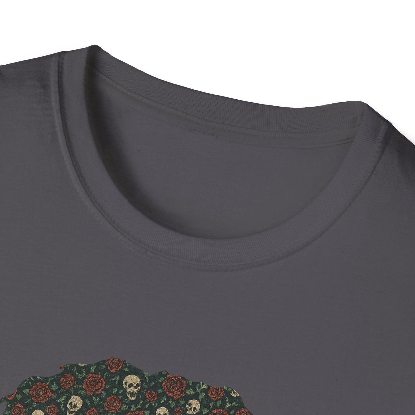 Skull & Roses Jerry Life is dead. T-Shirt